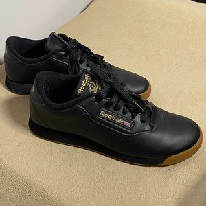 Reebok Classic Women's Princess Sneaker - Size 8.5